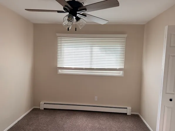 1623 Lynwood Ln, Pueblo, CO 81005