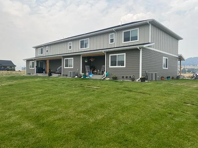 3 bed, 2.5 bath, 1527 sqft, $2,350 — Photo 4
