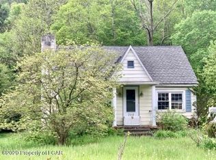 712 Main Rd, Hunlock Creek, PA 18621