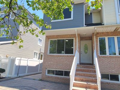319 Merrymount St, Staten Island, NY, 10314