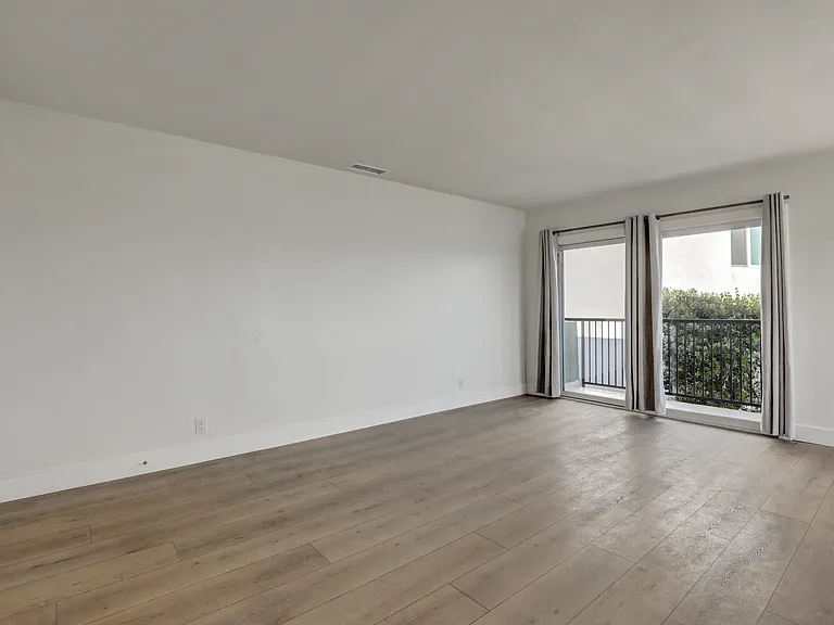811 Buena Vis #6 — Photo 19