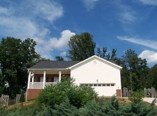 8422 Cloudburst Ln, Chattanooga, TN 37421