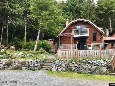 307 Charteris St, Sitka, AK, 99835