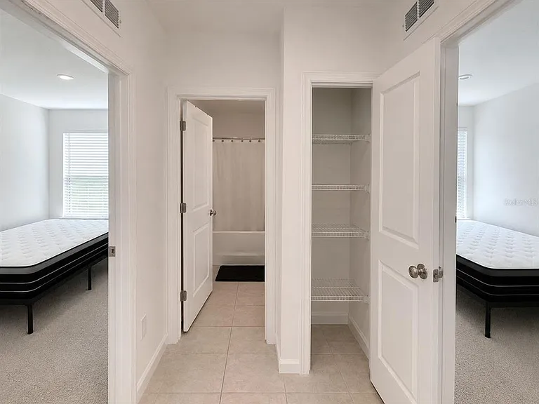 5671 Nispero Way — Photo 20