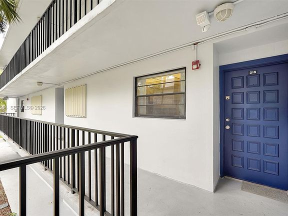 5th image of 10825 SW 112th Ave APT 216