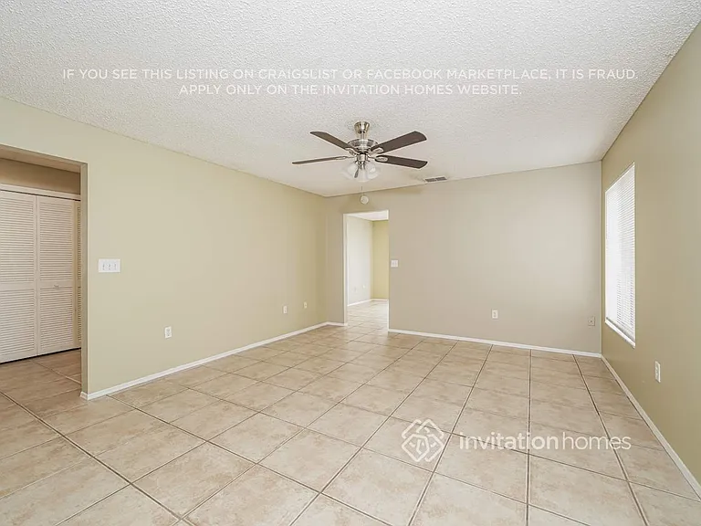 1448 Marigold Dr — Photo 4