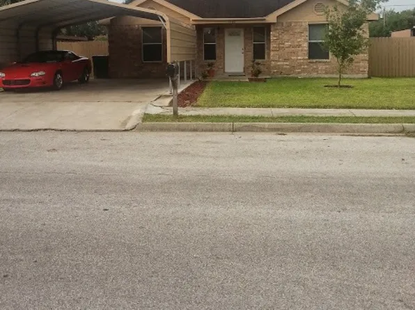 1180 Kristna Dr, Los Fresnos, TX 78566