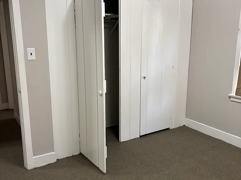 5102 E Elm St — Photo 3