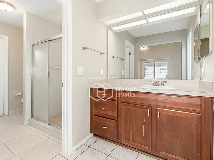 900 Hyacinth Cove Ct — Photo 15