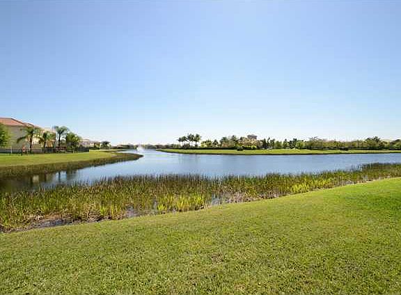 Home For Sale In Canyon Springs