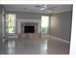 3rd image of 4621 Marseilles Pl