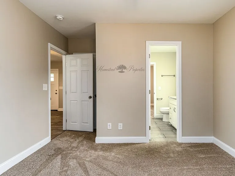 505 Lamont St — Photo 8