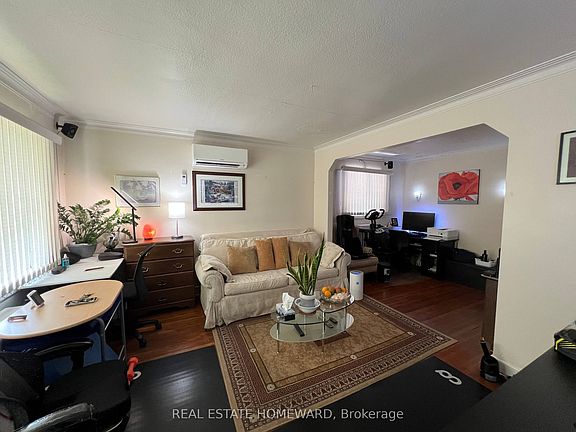 5th image of 124 Glencrest Blvd