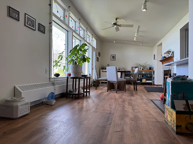 3048 Waunona Way — Photo 8