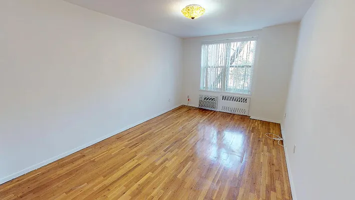 Rented by Metro Garden Realty NYC | media 38