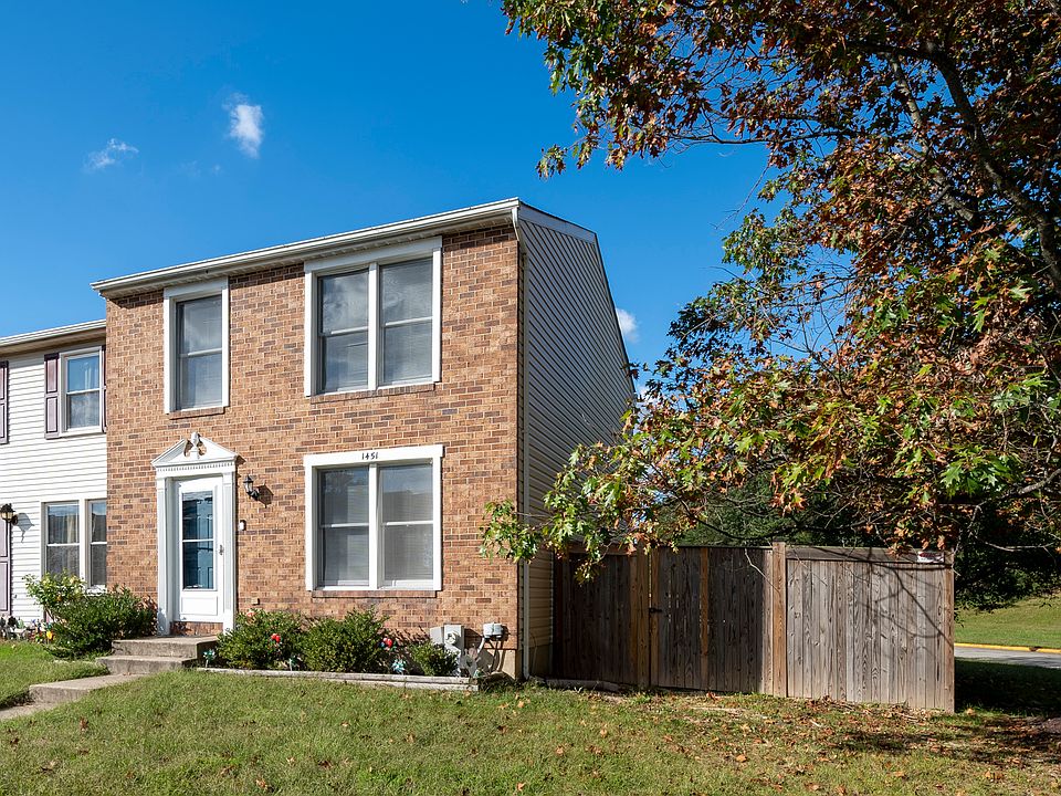 Welcome to 1541 Misty Lake Ct!