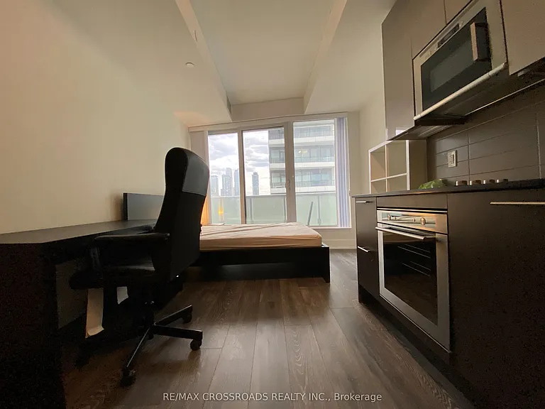 403 Church St #1906 — Photo 11