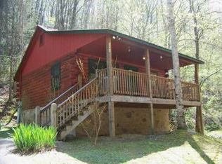1040 Cole Ln, Gatlinburg, TN 37738