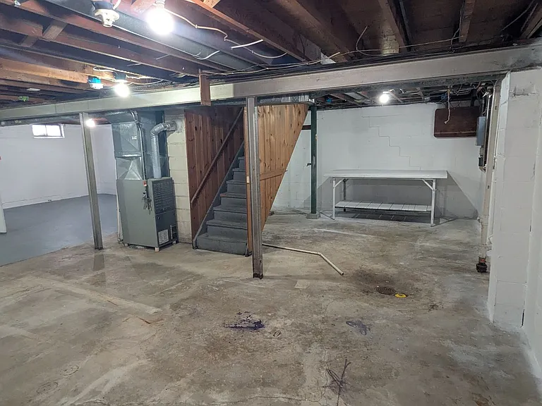 1308 Vermont St — Photo 11