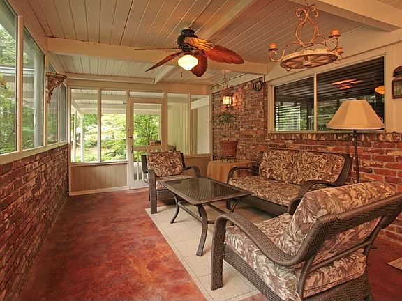 5th image of 3393 Lynnray Dr