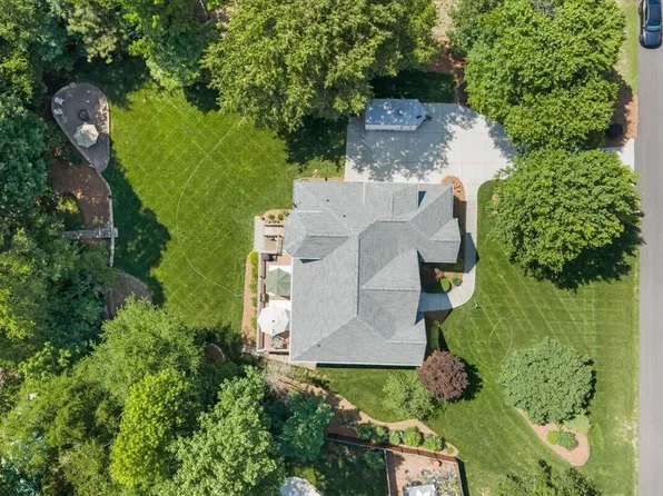 25 Winchester Ct, Youngsville, NC 27596