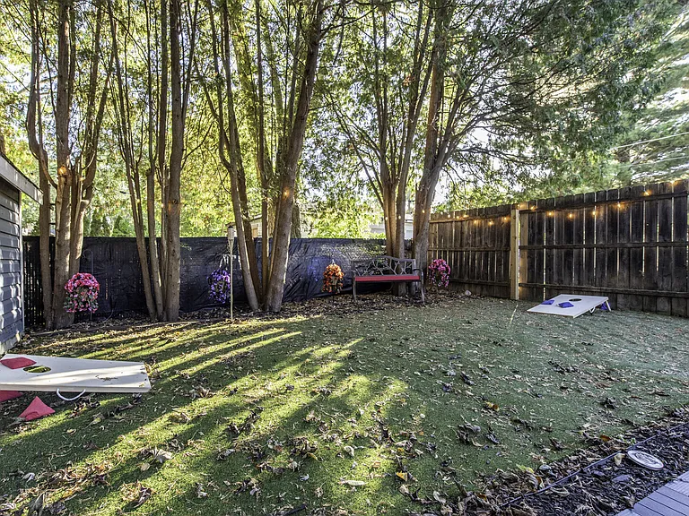 Edina Blvd — Photo 21
