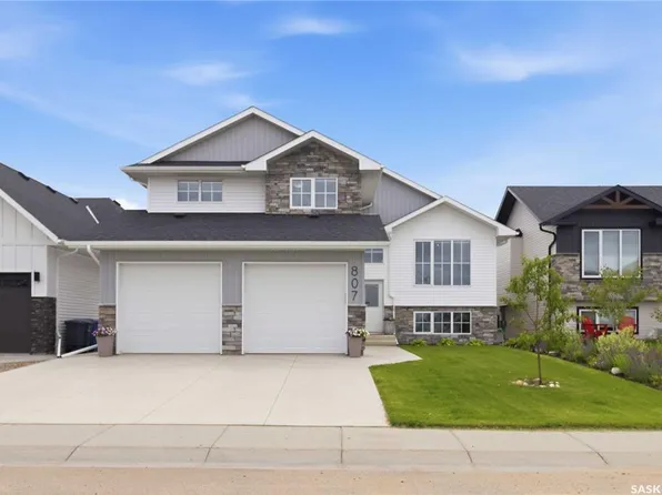807 Weir CRESCENT, Warman, SK S0K 4S4