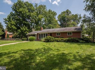 6520 Lone Oak Ct, Bethesda, MD 20817