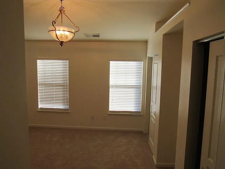 12668 Persimmon Tree Dr — Photo 19