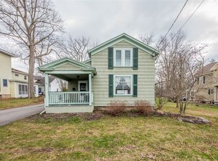 81 E Main St, Le Roy, NY 14482