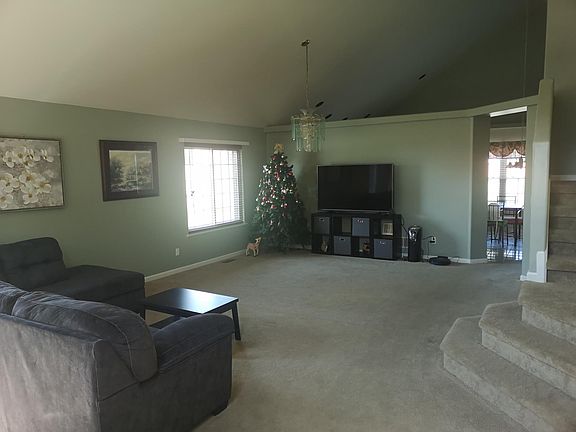 4th image of 3799 Canterbury Ct