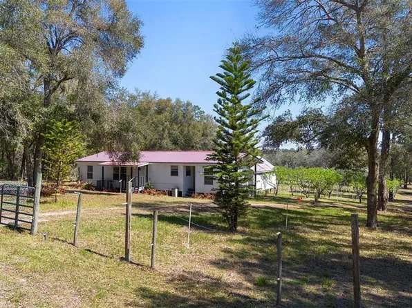 21020 SE 152nd Ln, Umatilla, FL 32784