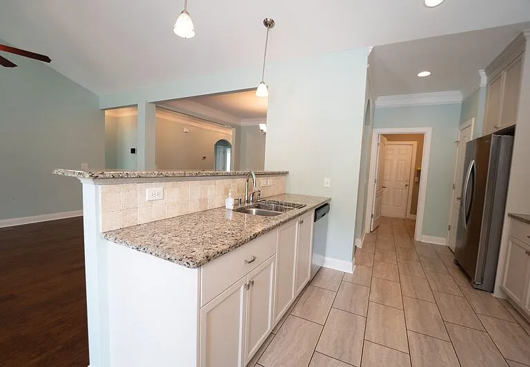 117 Laguna Way — Photo 18