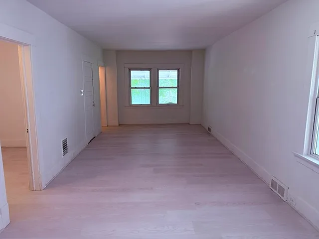165 Dearborn St #2 — Photo 4