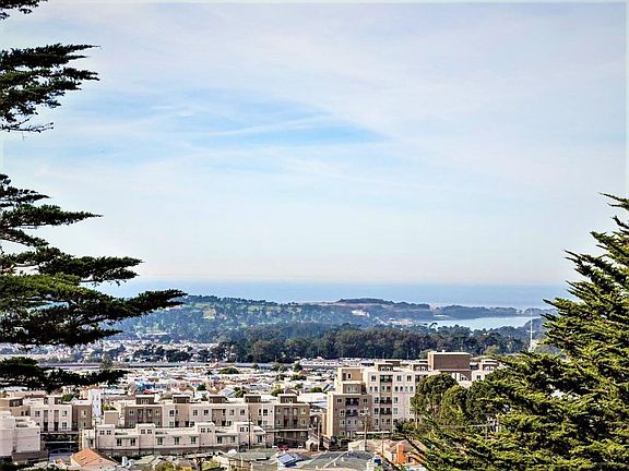 3rd image of 1024 Ocean View Ave