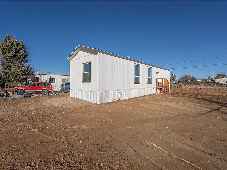 1st image of 3203 E John L Avenue