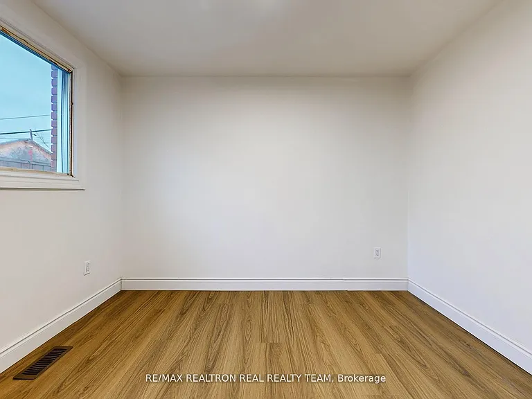 1129 Cannon St E #C1 — Photo 14