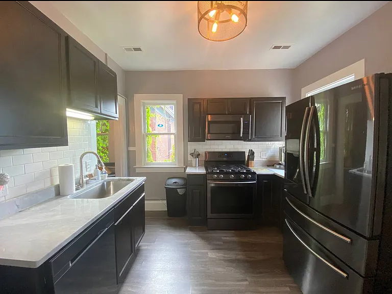 172 Buttles Ave — Photo 5