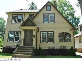 3960 Navahoe Rd, Cleveland Heights, OH 44121