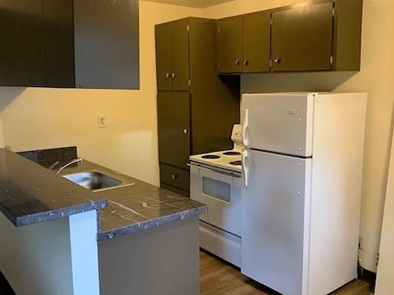 Fireside Apartments — Photo 4