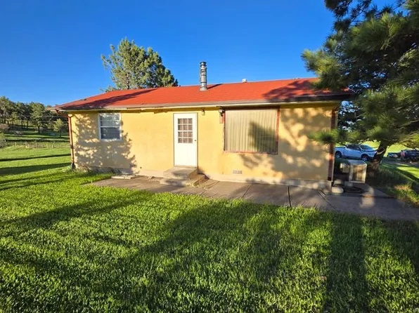 8202 San Isabel Rd, Pueblo, CO 81005