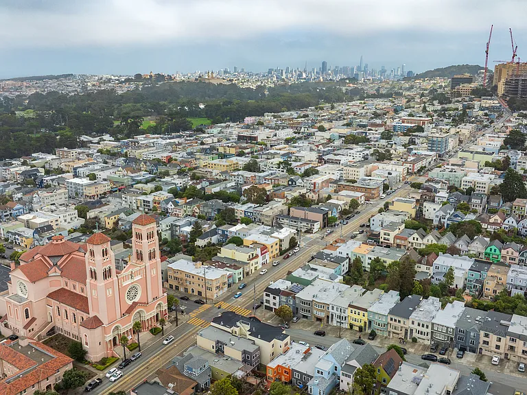 1392 Funston Ave #5 — Photo 14