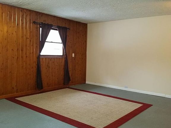 2nd image of 9885 Big Pine St