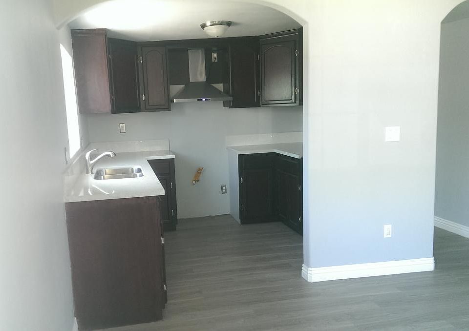 2nd image of 12242 Sheridan St