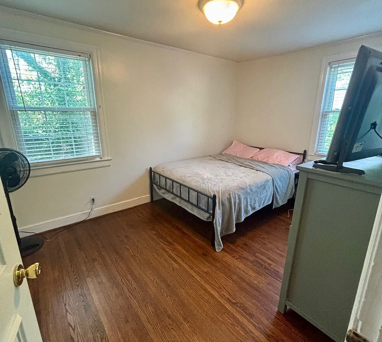 3503 Murphy Rd — Photo 4