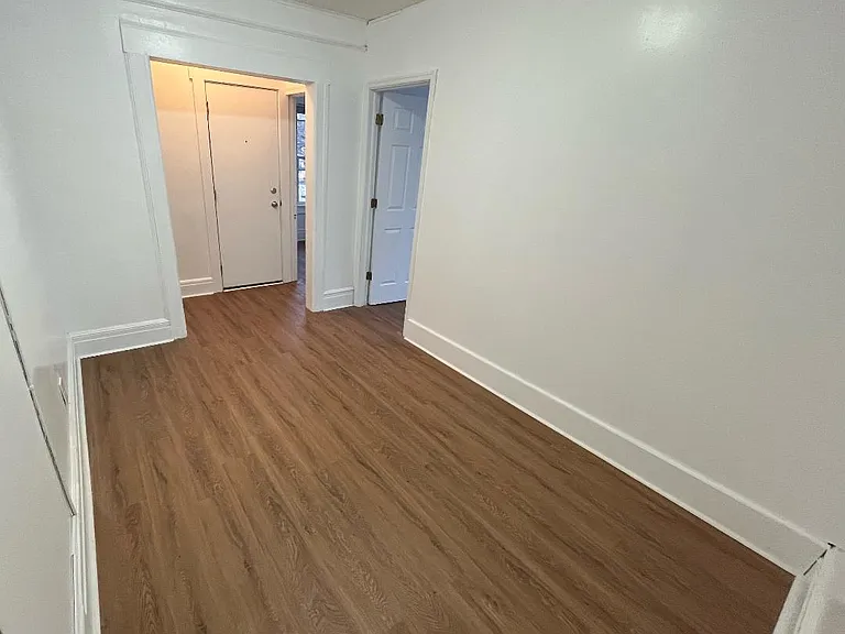 25 Kingsley St #2 — Photo 10