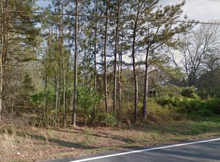 360 Cox Rd, Roswell, GA 30075