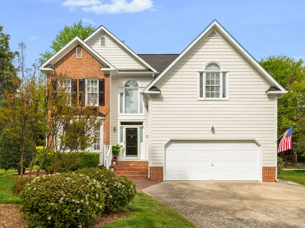 303 Lippershey Ct, Cary, NC 27513
