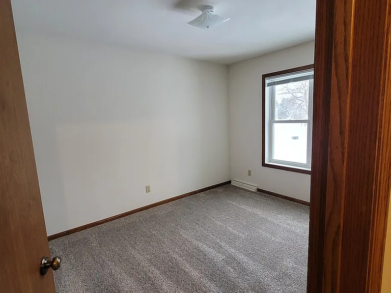 7008 Longmeadow Rd — Photo 12