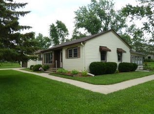 102 Margaret Ave, Fort Atkinson, WI 53538